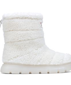 Women's Maran Lug Sole Insulated Waterproof Snow Booties